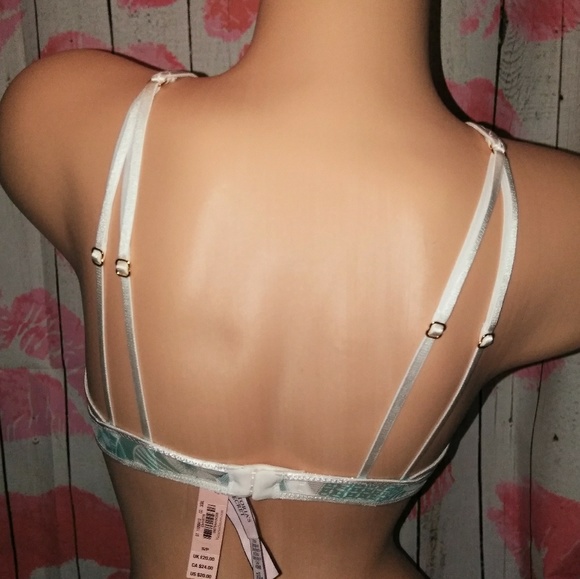 💋 Victoria's Secret bralette💋 - Picture 2 of 2
